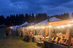 Unsere Nachbarschaft  bei Nacht 
